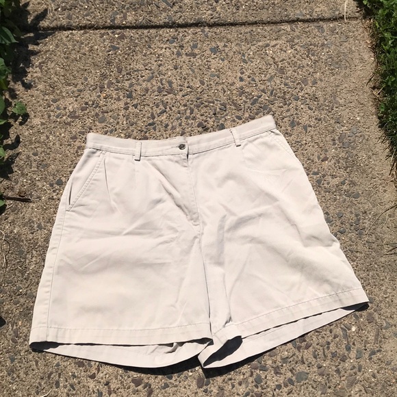 L.L. Bean Pants - LLBean Shorts. Women’s Shorts 14